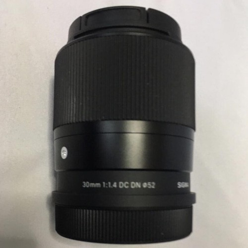 Sigma 30mm dc dn - sigma, f1.4