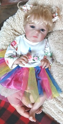Reborn lifelike doll soft - 16",