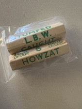 Vintage OWZTHAT Roller Cricket