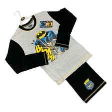 Boys Batman Pyjamas PJs  4-5