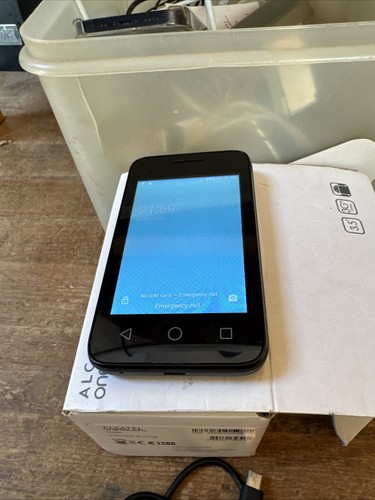 Alcatel one touch pixi - touch, 3