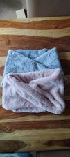 2 Ladies Faux Fur Snoods