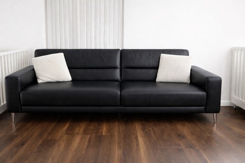 Large seats black leather - 3,