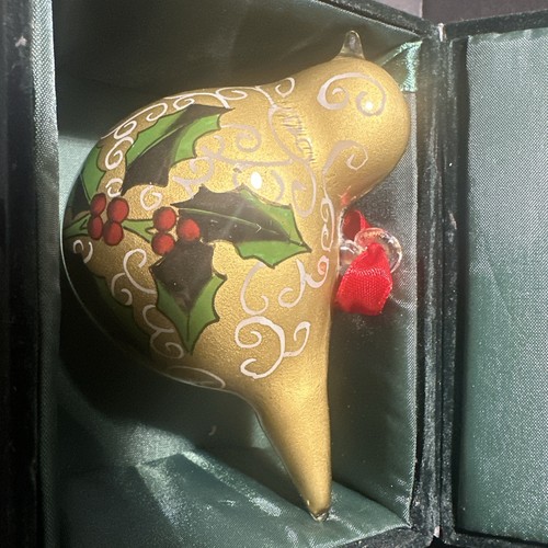 Partridge pear tree inside - partridge, in