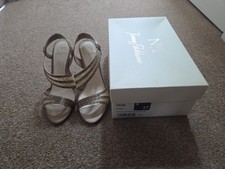 Jenny Packham Women's Taupe