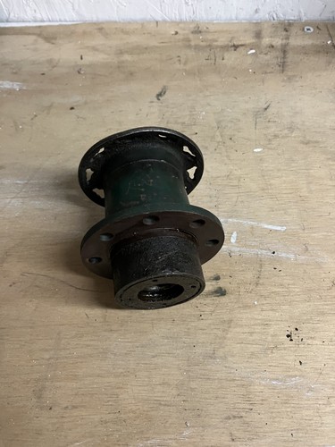 Triumph trw front hub - trw,