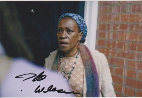 Flo wilson hand signed - flo,