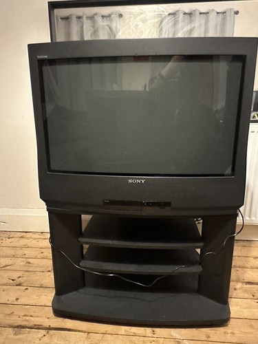 Sony trinitron crt - crt, retro