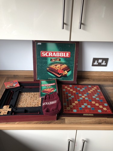 Scrabble deluxe turntable - scrabble,