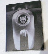 2003 JAGUAR YEARBOOK . LARGE