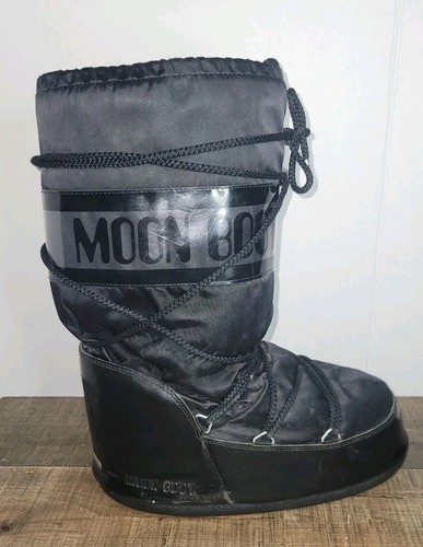Black moon boots - by, tecnica
