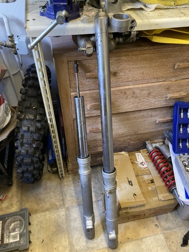 1986 suzuki 125 forks - suzuki,