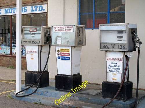 Photo 12x8 fuel - fuel, pumps