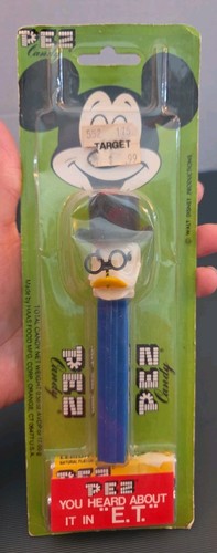 Vintage 1982 pez dispenser - pez,
