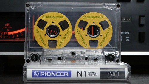 Audio cassette pioneer - audio, gold