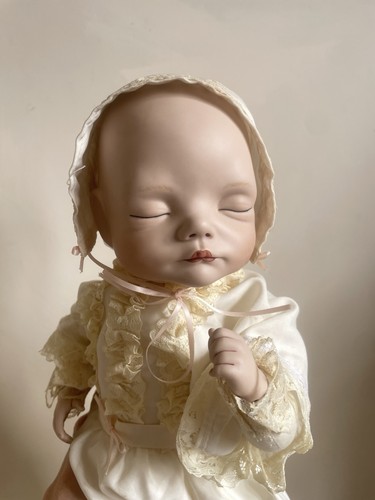 Vintage lilian middleton - lilian,