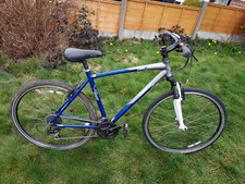 Giant CRS Hybrid Road Mountain Bike. 700c Wheels.