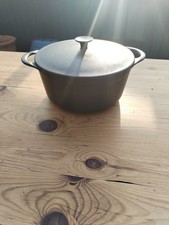 COUSANCES/ LE CREUSET Bare