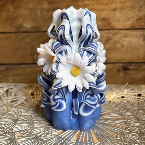 Beautiful hand carved candle - beautiful,