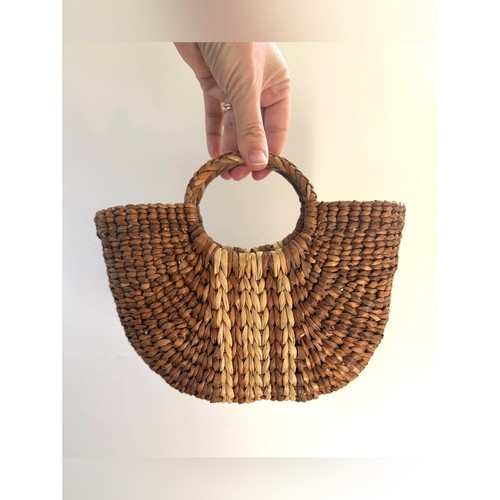 Nwot handwoven peruvian junco - nwot,