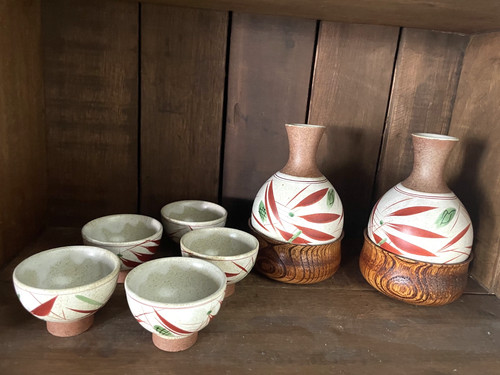 Vintage piece ceramic sake - 7-piece,