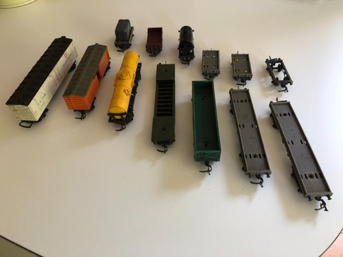 Triang train track - ,, rolling