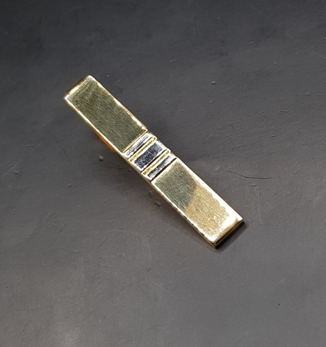 Vintage silver tone gold - &,