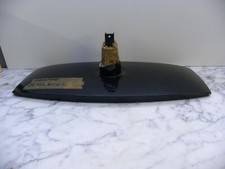 GRUNDIG 32VLC4114C TV  STAND AND SCREWS UK SELLER FREE P&P 