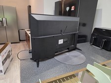 Sharp Roku TV 32" HD Ready Smart LED TV Model 32FD1K not working for parts. 