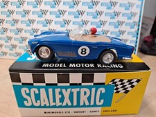 SCALEXTRIC C84 TRIUMPH TR4