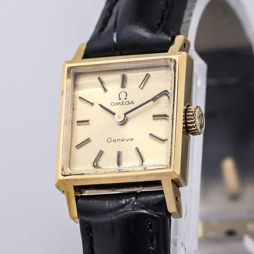 Vintage 1973 near - vintage, omega