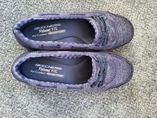 Sketchers Relaxed Fit Air Cooled Memory Foam Navy Size 5.5 Trainers/shoes