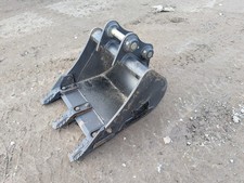 18" Rhinox Mini Digger /