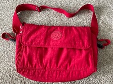 Kipling Large Red Shoulder