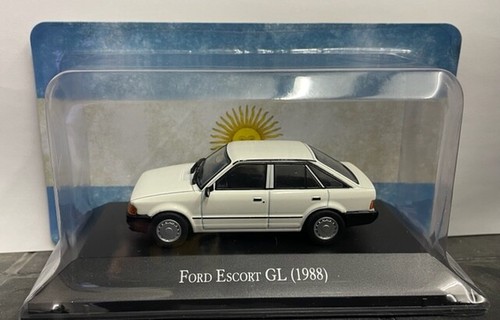Magazine models ford escort - ex,