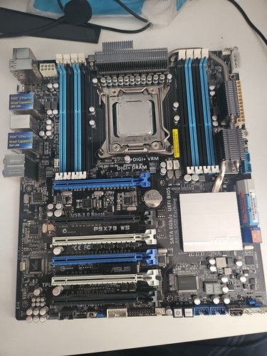 Asus p9x79 lga 2011 - asus,