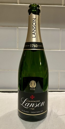 Empty lanson black label - x,