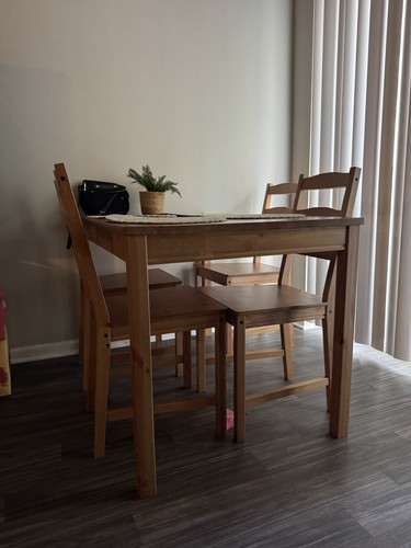 Ikea bjursta extendable round - bjursta,