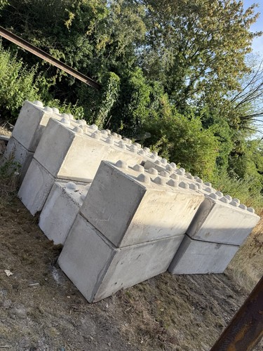 Concrete lego blocks 1500mm - concrete,