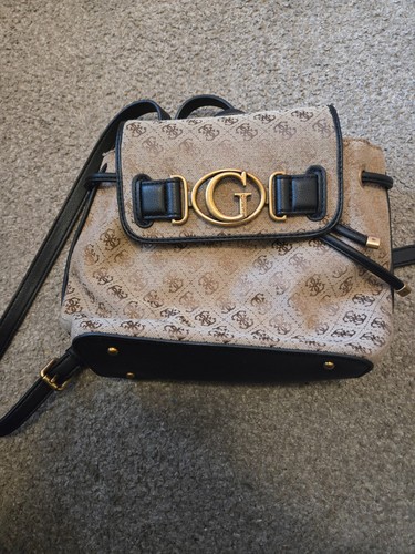 Genuine guess backpack women - ,