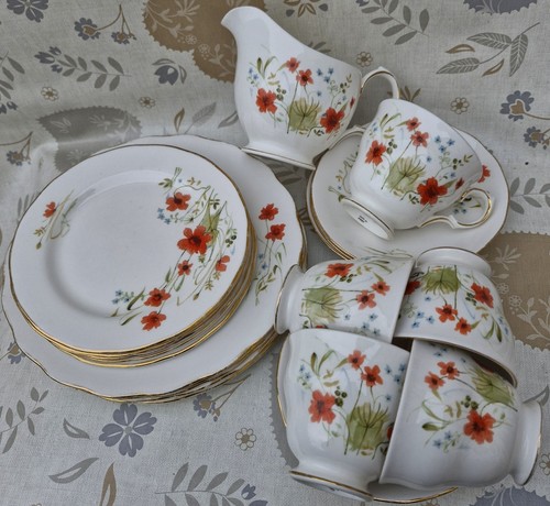 Vintage colclough poppy floral - poppy,