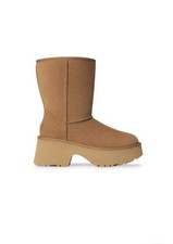 UGG® - Women's Classic Short