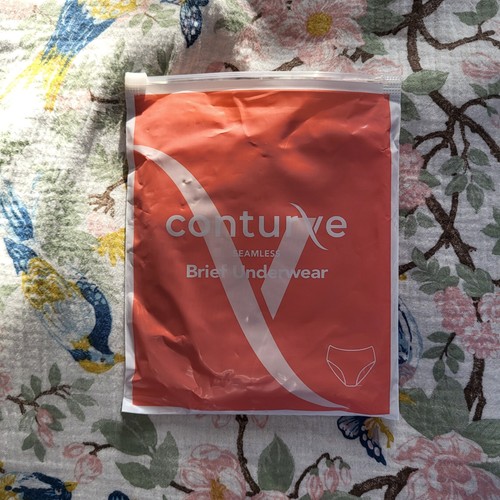Conturve briefs size - briefs,