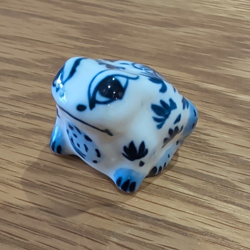 Vintage blue white delft - white,