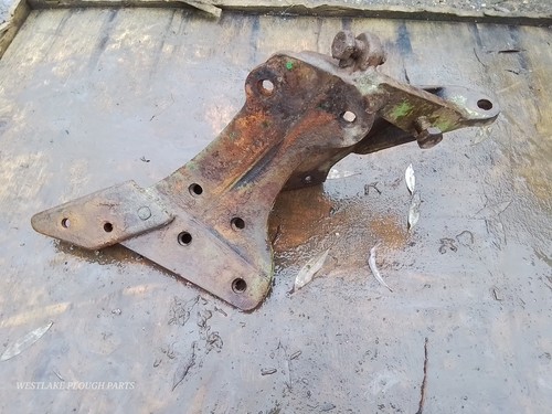 Dowdeswell plough ucn scn - plough, frog