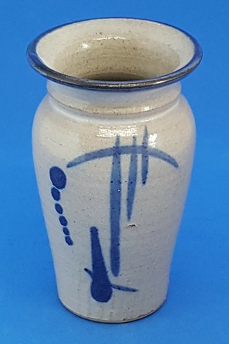 Chinese export blue - , beige