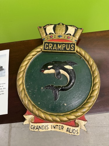 Ww2 cast iron - plaque, hms
