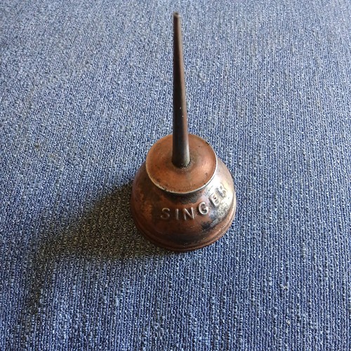 Vintage singer sewing machine - singer,