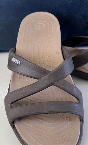 Crocs patricia brown wedge - brown,