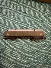 Hornby R235-0010 Railfreight Brown Tender Wagon And Pipes Model Railway